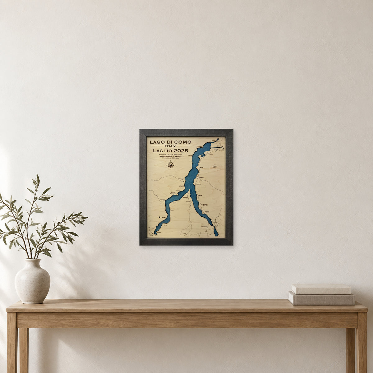 Como Laglio wood map — single layer, staged room mockup