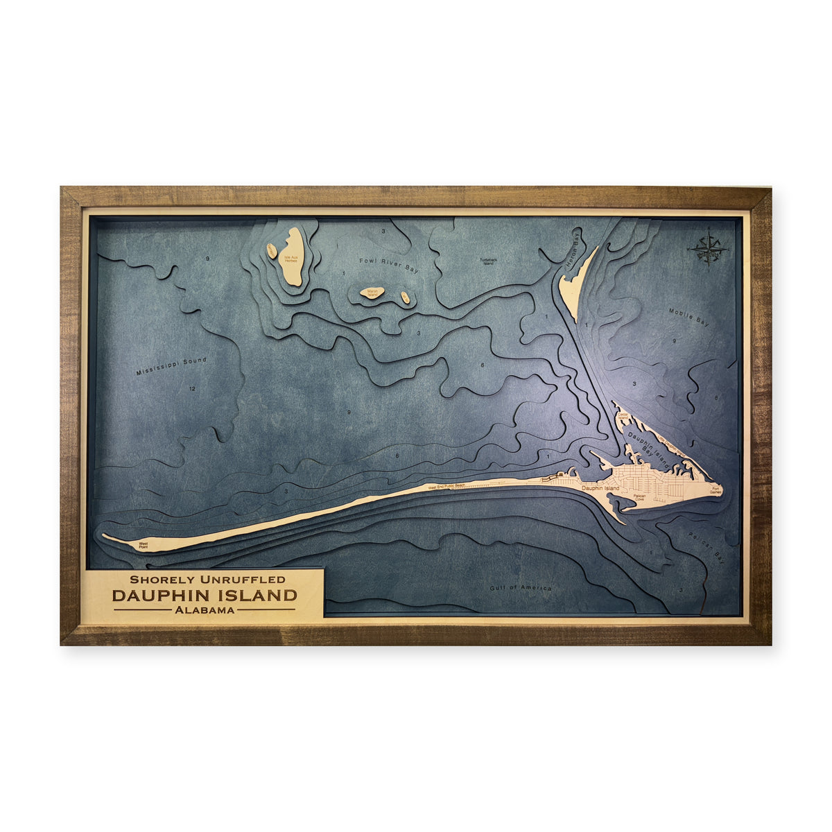 Dauphin Shorely Unruffled wood map — multilayer, white background