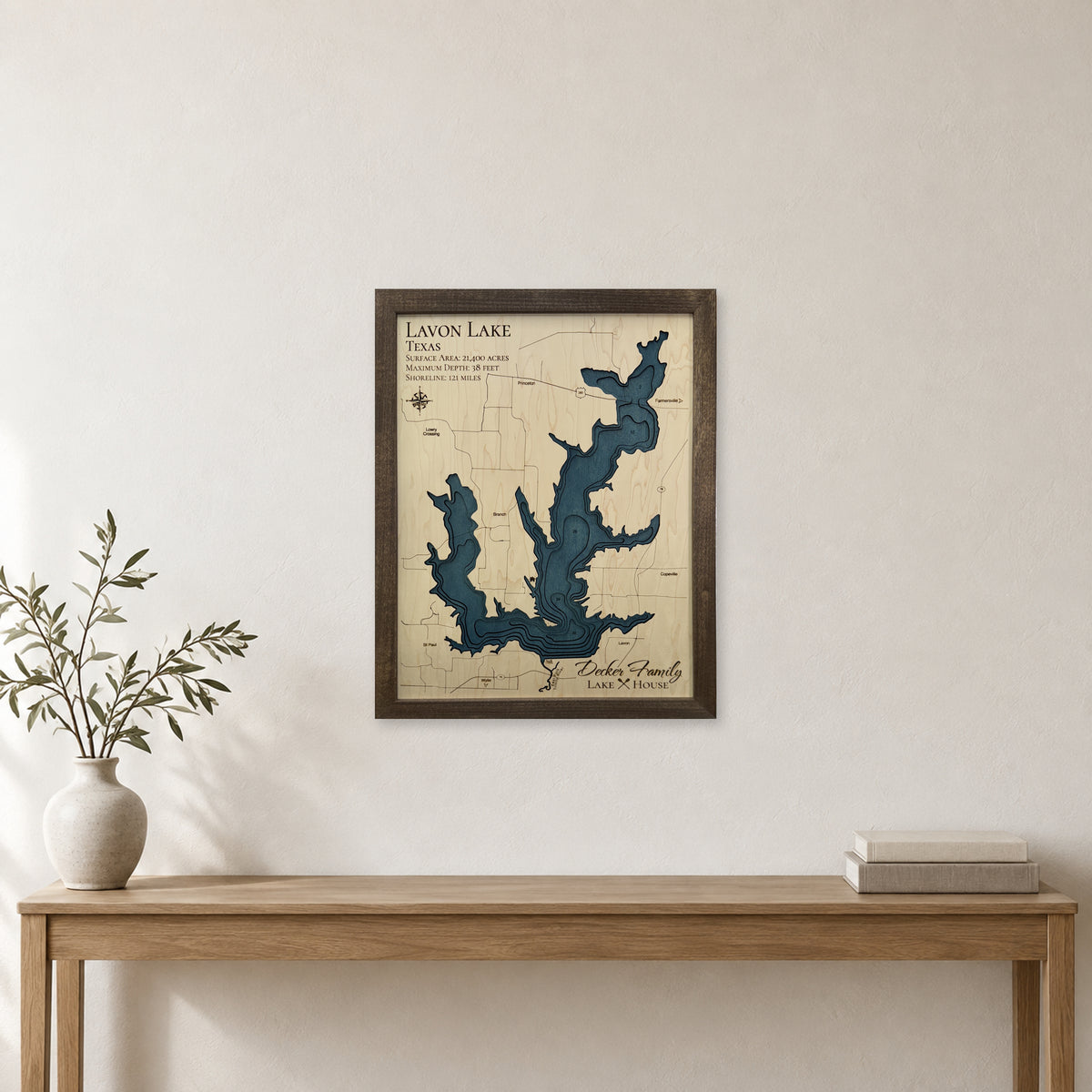 Lavon Decke wood map — multilayer, staged room mockup