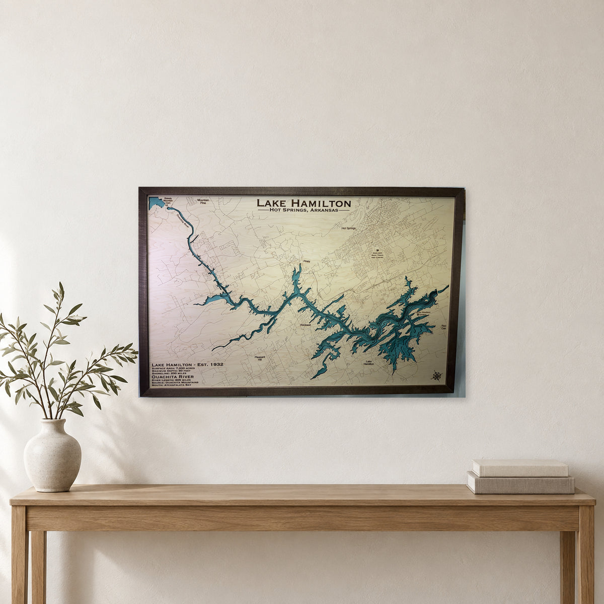 Lake Hamilton, Arkansas Wood Map — Single layer — room mockup